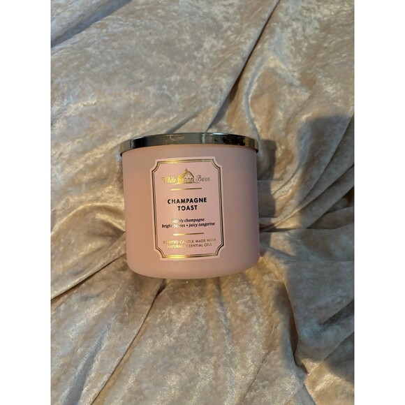 BBW champagne toast candle - Picture 1 of 3